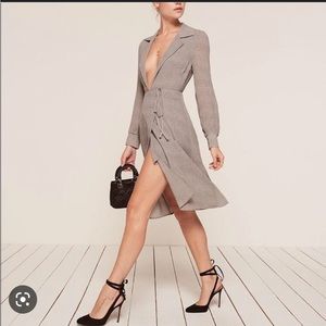 Reformation Salem Wrap Midi Dress in Aberdeen XS